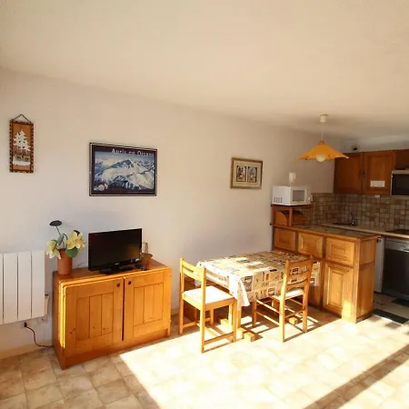 Studio Cabine 4 Couchages, Au Pied Des Pistes, Auris En Oisans Apartment *