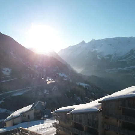Studio Cabine 4 Couchages, Au Pied Des Pistes, Auris En Oisans